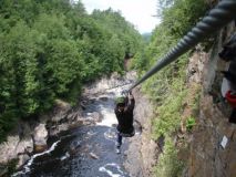 207_viaferrata_Coulonge_tyrolienne.jpg