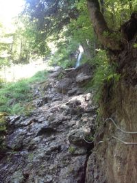 Via-Ferrata_Grotte-Cristal_1.jpg