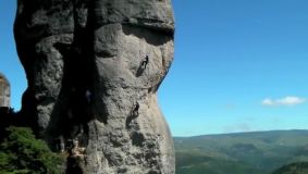 95_Via-Ferrata_Florac_0.jpg