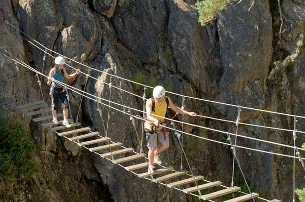 Via Ferrata du Puy des Juscles, Le Pertuis 